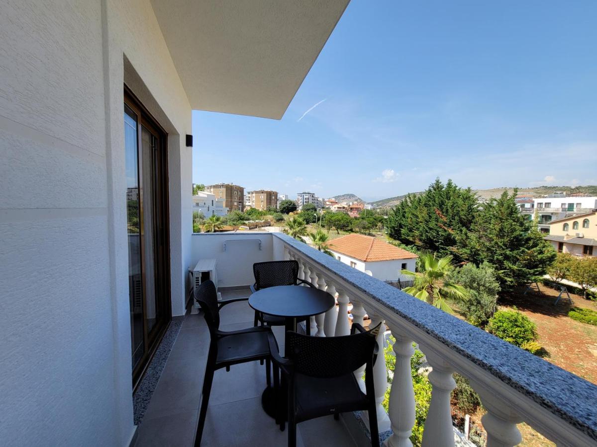 Anxhelo Apartment