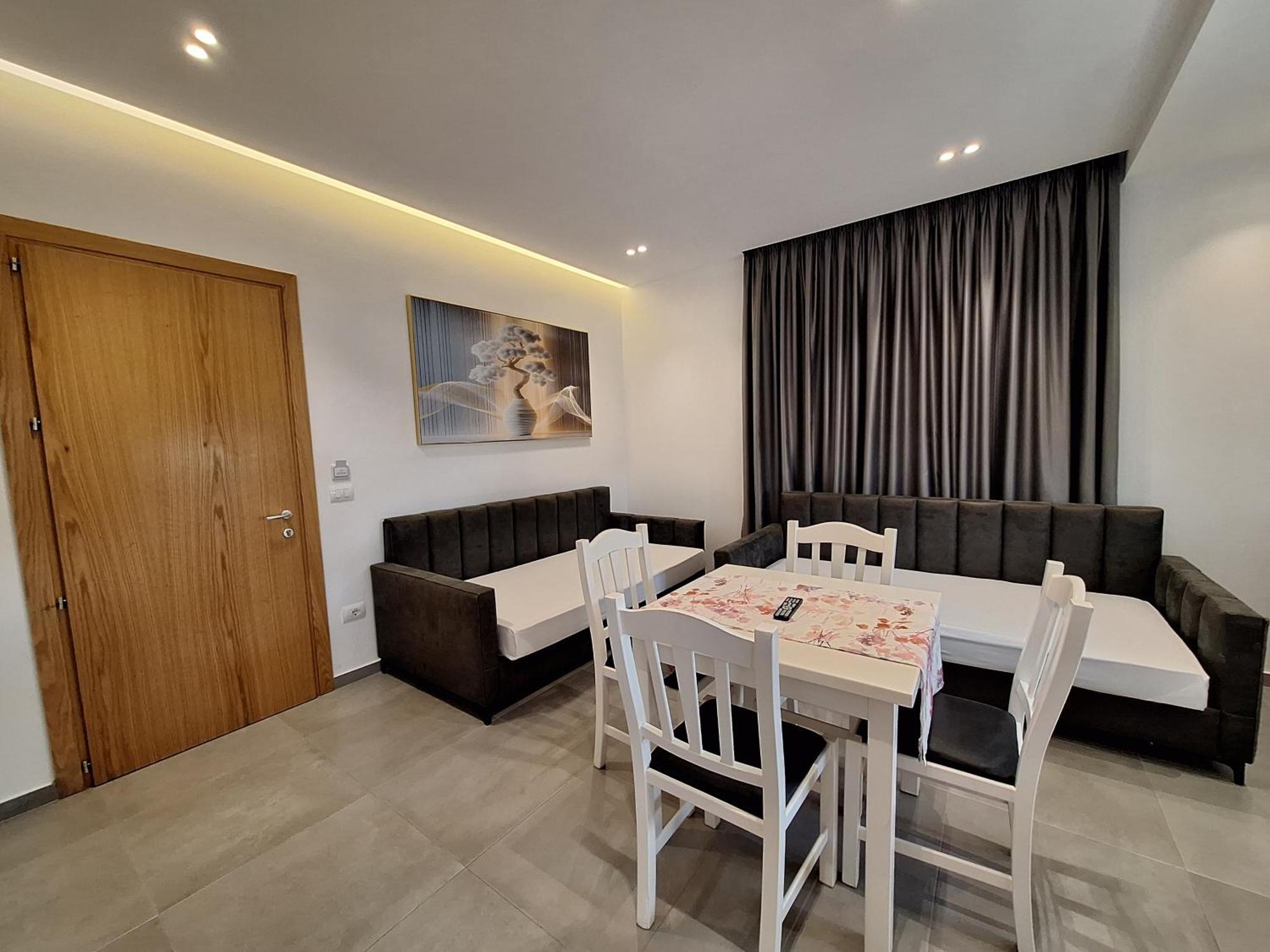 Anxhelo Apartamento